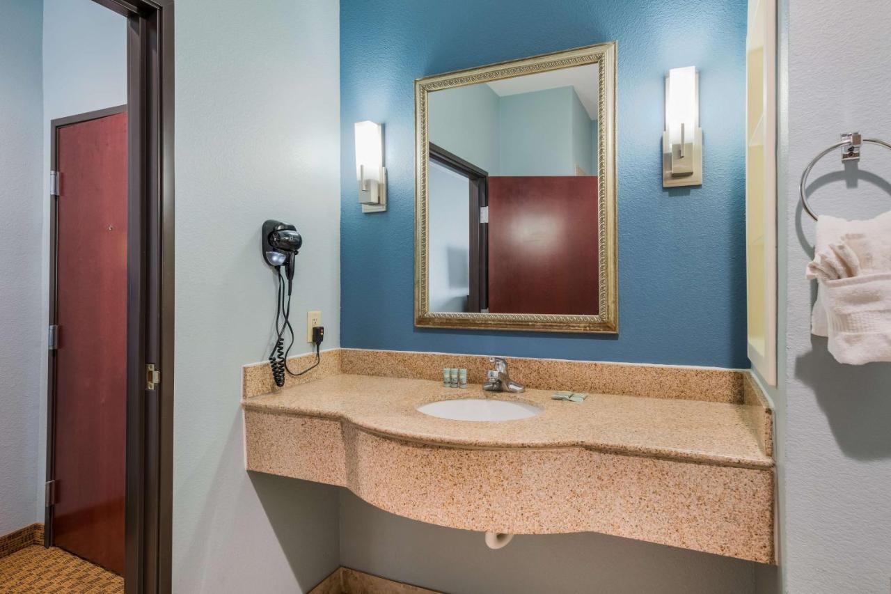 Best Western South Plains Inn & Suites Levelland Ngoại thất bức ảnh
