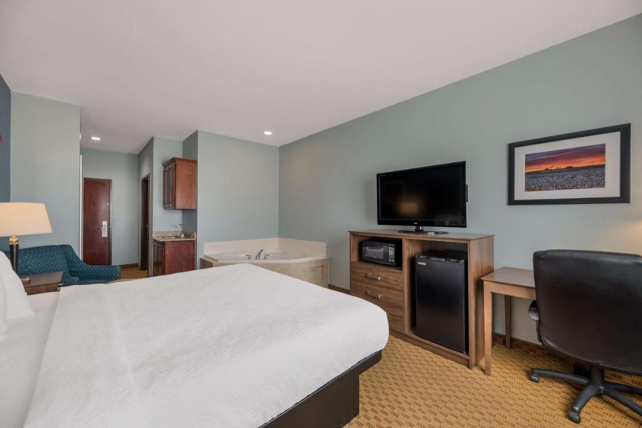 Best Western South Plains Inn & Suites Levelland Ngoại thất bức ảnh